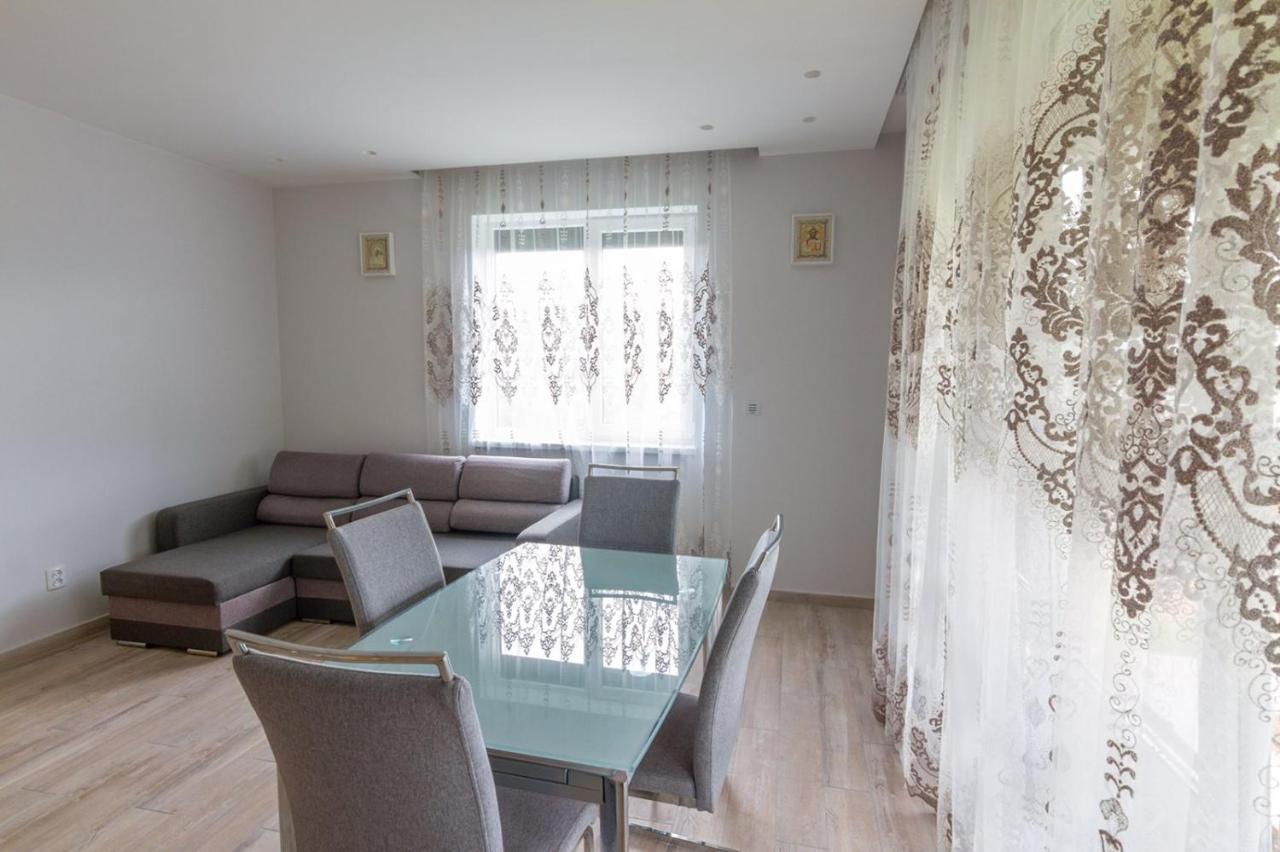 Садиба Під Лісом Volovets Esterno foto